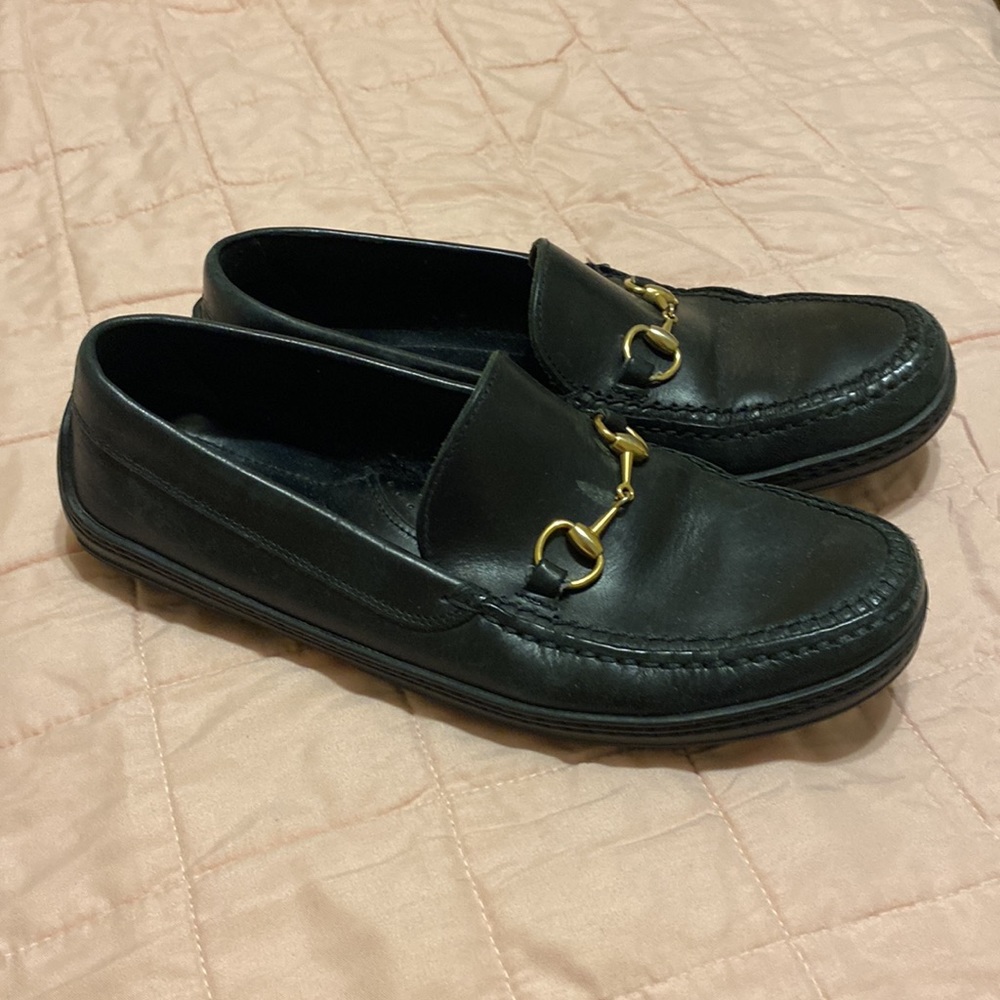 Gucci Black Leather Loafers with Horsebit Gold Hardware - Picture 5 of 11